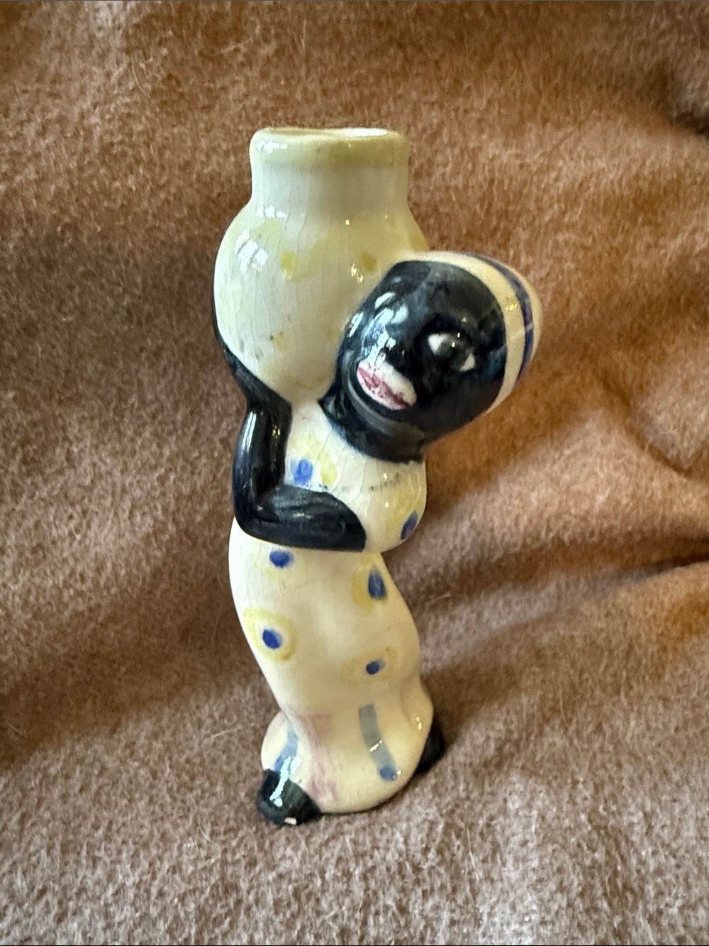 Vintage Ceramic Black Americana Figural Vase Holder - White and Blue